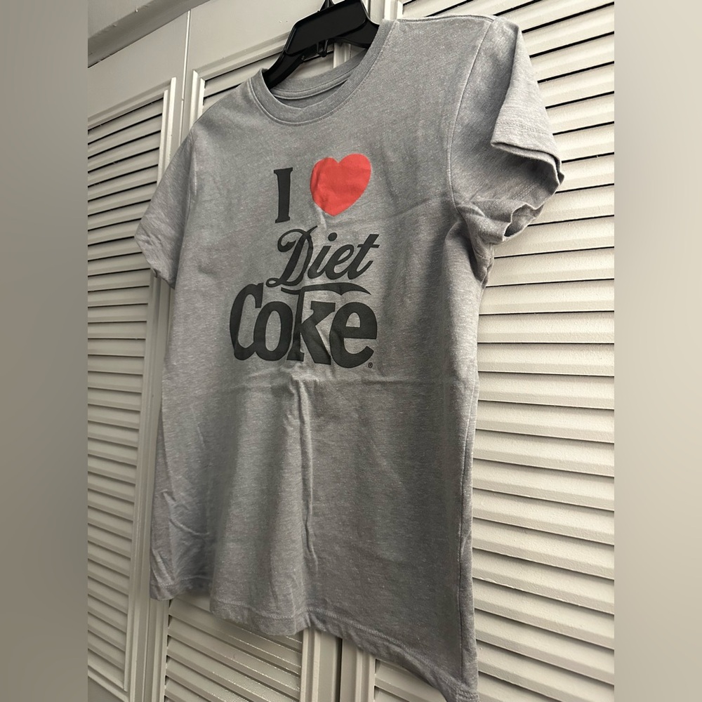 Coca Cola Women’s Gray and Red T-Shirt- Size S - Picture 6 of 7